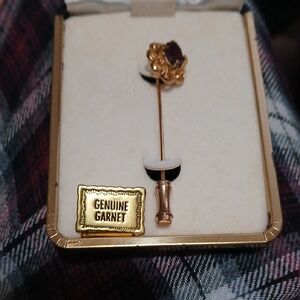 Gold Garnet Brooch Pin